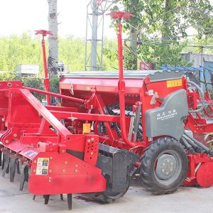 立旋整地雙鎮(zhèn)壓小麥精量播種機(jī)